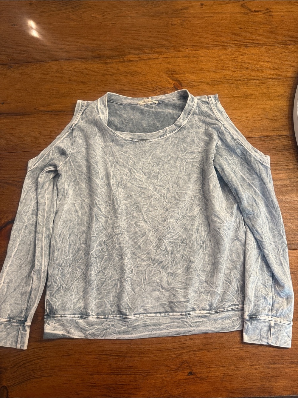 painted threads Light Blue Cold-Shoulder Mineral Wash Top